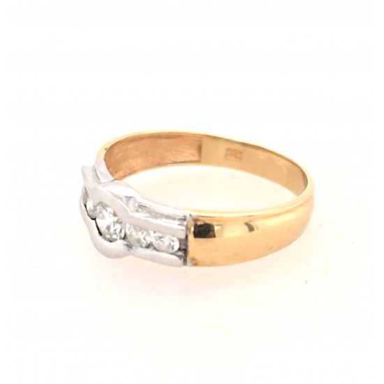 Pre Owned 14ct Diamond Ring ZA511